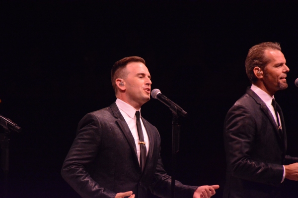 Photo Coverage: The Midtown Men Perform at NYCB Theatre at Westbury Image