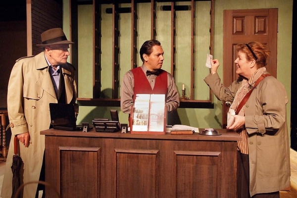 Photo Flash: First Look at OFF THE KING'S ROAD at Odyssey Theatre Image