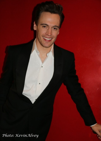 Photo Flash: JERSEY BOYS' Erich Bergen Returns to Birdland Image
