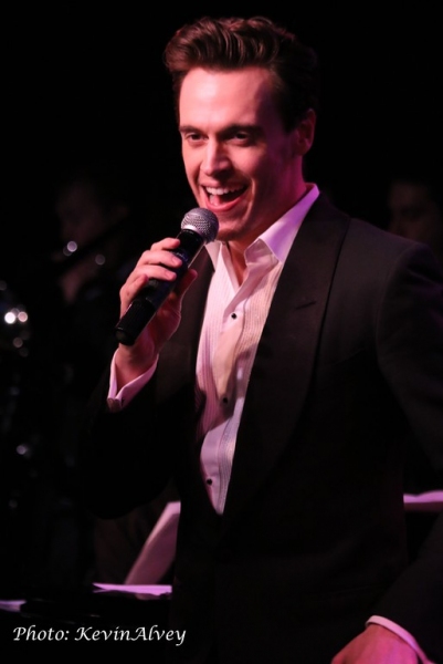 Photo Flash: JERSEY BOYS' Erich Bergen Returns to Birdland Image
