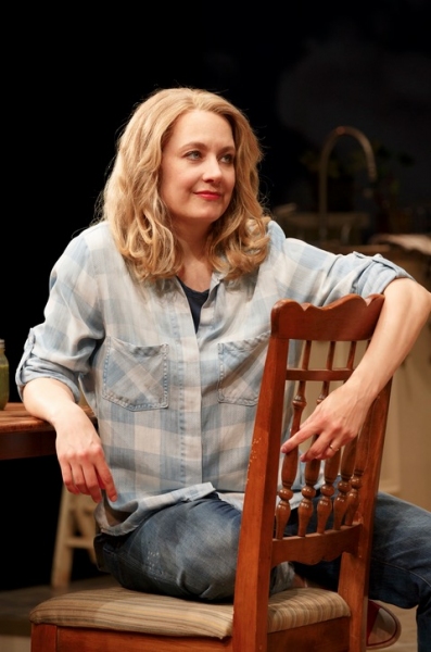 Photo Flash: First Look at Alicia Silverstone & More in MTC's OF GOOD STOCK Image