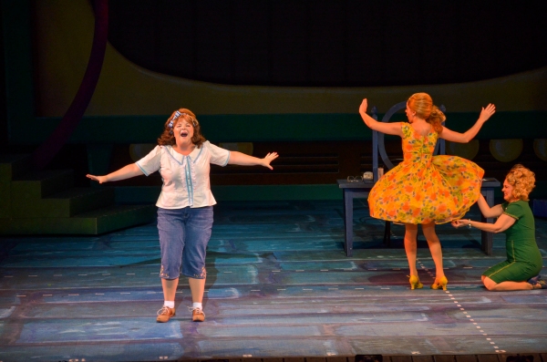 Photo Flash: First Look at Ryann Redmond, Bryan Batt & More in HAIRSPRAY at The Muny! Image