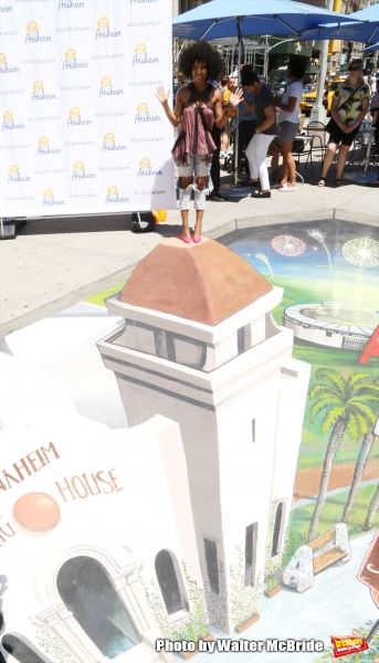 Photo Coverage: Brandy Norwood, Nate Berkus and More Help Bring Anaheim to the Big Apple Image