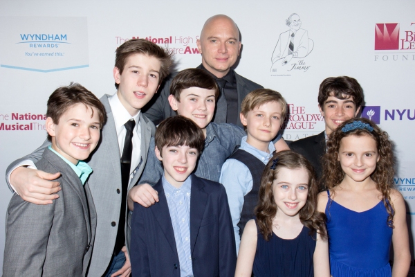 Michael Cerveris with the kids of FINDING NEVERLAND and MATILDA Photo