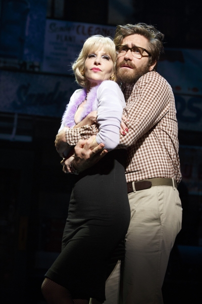 Photo Flash: Suppertime! First Look at Jake Gyllenhaal, Ellen Greene and More in Encores! Off-Center's LITTLE SHOP OF HORRORS Image