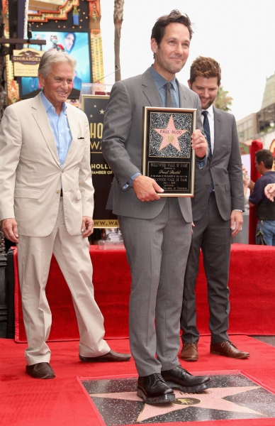 Photo Flash: ANT-MAN's Paul Rudd Receives Star on the Hollywood Walk of Fame Image