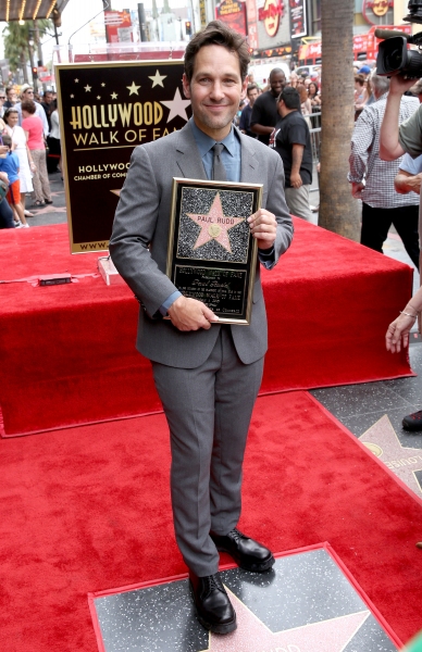 Photo Flash: ANT-MAN's Paul Rudd Receives Star on the Hollywood Walk of Fame Image