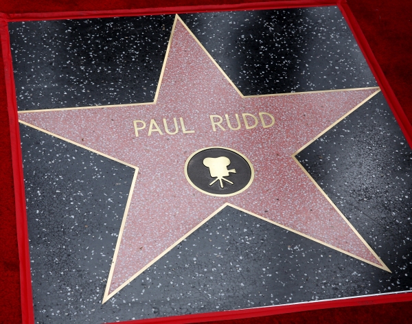 Photo Flash: ANT-MAN's Paul Rudd Receives Star on the Hollywood Walk of Fame Image