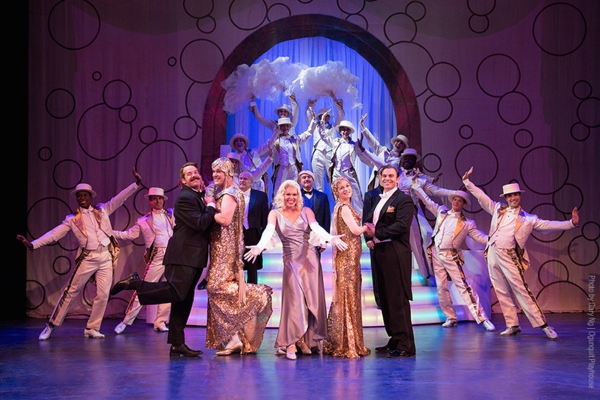 Photo Flash: First Look at Lisa Brescia in Ogunquit Playhouse's VICTOR/VICTORIA 