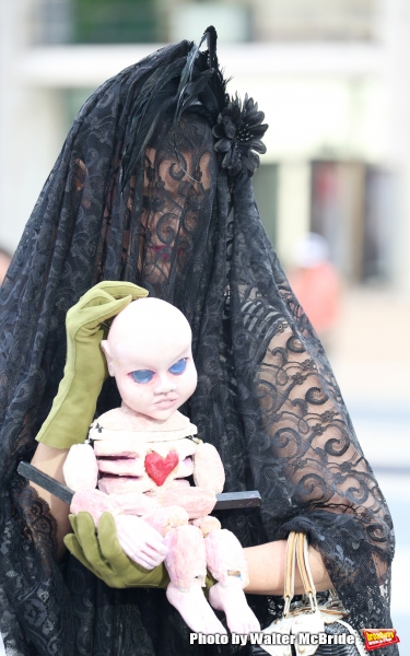 Photo Coverage: On the Black Carpet for Lincoln Center Festival's MUSIC FROM THE FILMS OF TIM BURTON Image