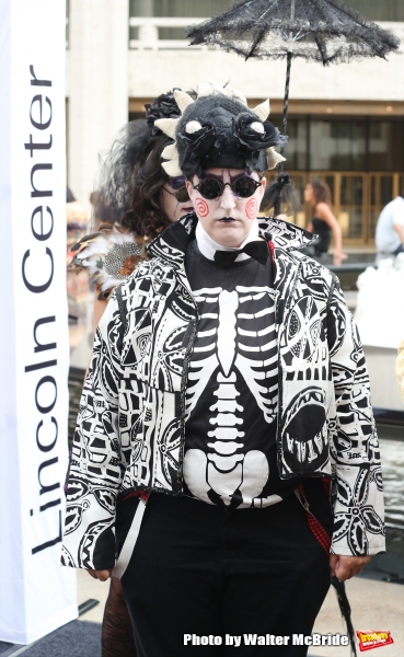 Photo Coverage: On the Black Carpet for Lincoln Center Festival's MUSIC FROM THE FILMS OF TIM BURTON Image