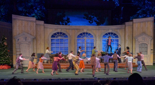 Photo Flash: First Look at Patti Murin, Colin Donnell, Nancy Opel & More in HOLIDAY INN at The Muny Image