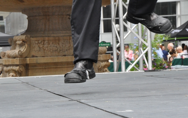 Photo Coverage: BROADWAY IN BRYANT PARK 2015 Kicks Off with WICKED, IT SHOULDA BEEN YOU & More! 