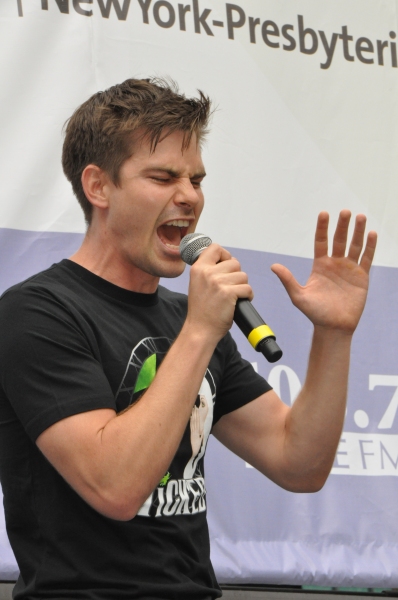 Photo Coverage: BROADWAY IN BRYANT PARK 2015 Kicks Off with WICKED, IT SHOULDA BEEN YOU & More! 