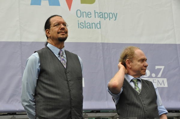 Penn Jillette and Raymond Teller Photo