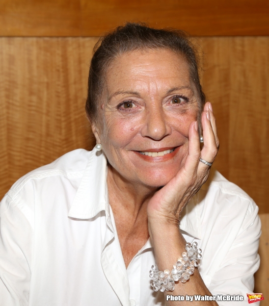 Photo Coverage: Claire's Back...Again! THE VISIT Cast Renites for a Performance at Barnes & Noble Image