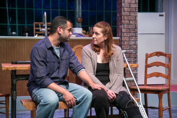 Photo Flash: First Look at TIME STANDS STILL at TheatreWorks New Milford Image