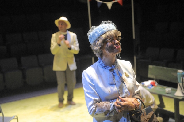Photo Flash: First Look at Alan Ayckbourn's CONFUSIONS in Scarborough Image