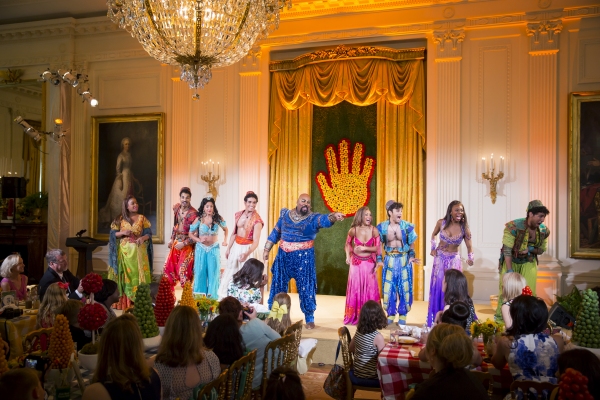 Photo Flash: ALADDIN Cast Gets Standing Ovation, First Lady's Praise at the White House  Image