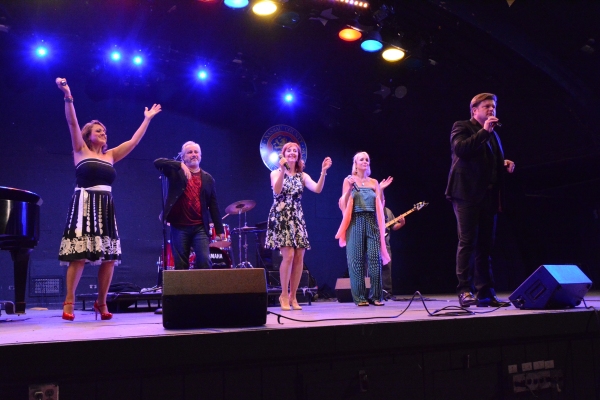 Photo Coverage: Neil Berg's 100 YEARS OF BROADWAY Plays Eisenhower Park Image