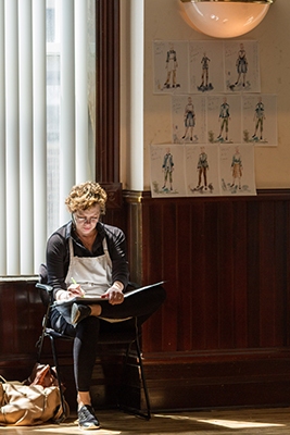 Photo Flash: First Look at Brittany Uomoleale, Victor Almanzar & More in Rehearsal for Steppenwolf's GRAND CONCOURSE Image