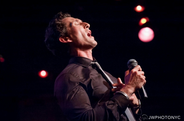Photo Flash: Broadway's Aaron Lazar Plays Birdland Image