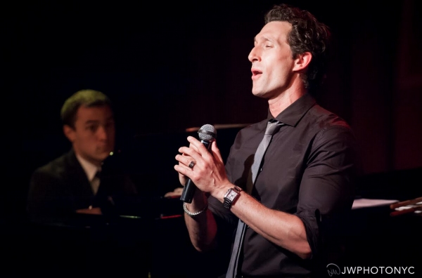 Photo Flash: Broadway's Aaron Lazar Plays Birdland Image