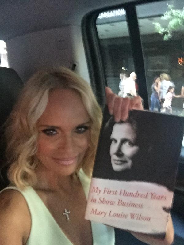 Photos! Kristin Chenoweth Joins ON THE 20TH CENTURY's Mary Louise Wilson At Book Signing Event Image