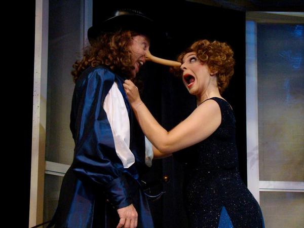 Photo Flash: First Look at Eclectic Full Contact Theatre Company's MOON OVER BUFFALO Image