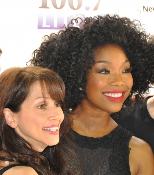 Photo Coverage: CHICAGO, MAMMA MIA!, FINDING NEVERLAND & More Perform at Broadway in Bryant Park! Image