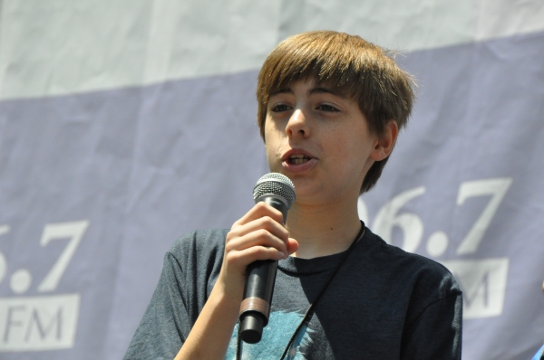 Photo Coverage: CHICAGO, MAMMA MIA!, FINDING NEVERLAND & More Perform at Broadway in Bryant Park! Image