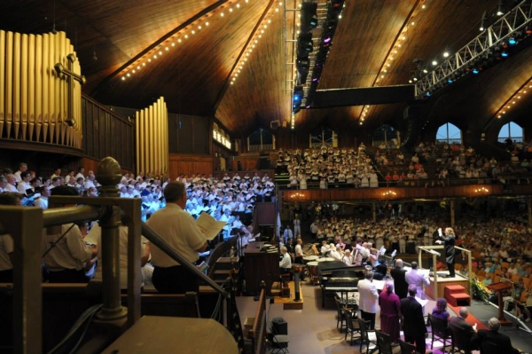 Photo Flash: Jason Tramm Launches First Peace Trilogy Concert Image