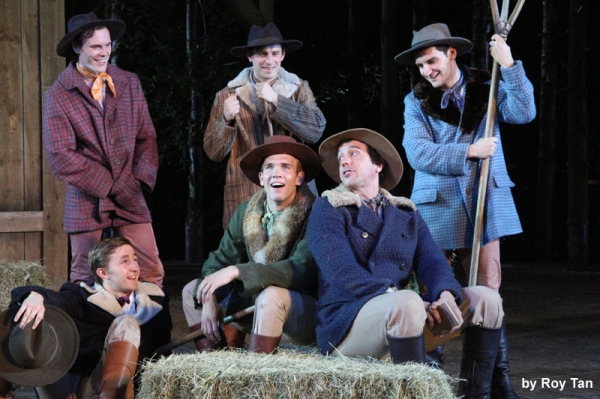 Photo Flash Exclusive: First Look at Alex Gaumond & Laura Pitt-Pulford in SEVEN BRIDES FOR SEVEN BROTHERS Image