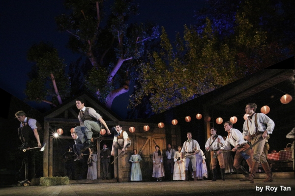 Photo Flash Exclusive: First Look at Alex Gaumond & Laura Pitt-Pulford in SEVEN BRIDES FOR SEVEN BROTHERS Image