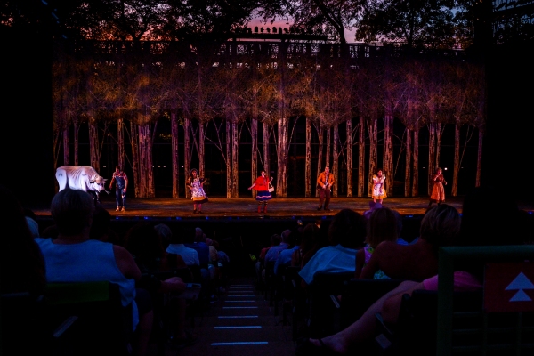 Photo Flash: First Look at Heather Headley, Erin Dilly, Rob McClure and More in INTO THE WOODS at The Muny 
