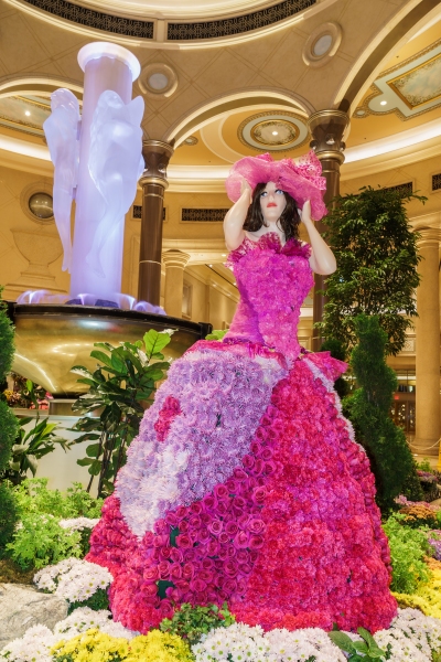 Photo Flash: Floral Display at The Palazzo Transforms for July's Hot Summer Nights 