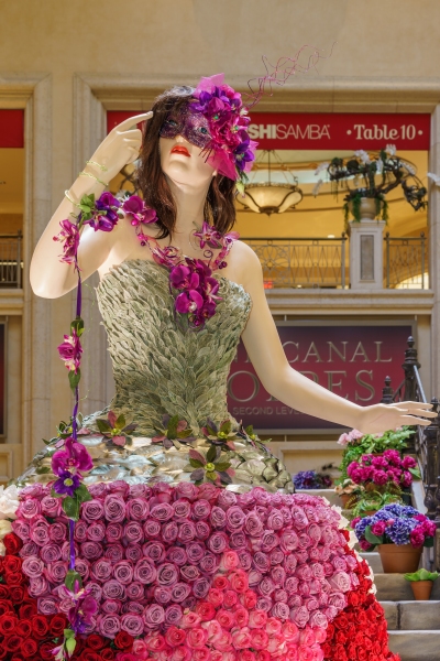 Photo Flash: Floral Display at The Palazzo Transforms for July's Hot Summer Nights 