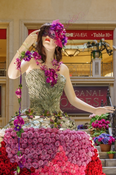 Photo Flash: Floral Display at The Palazzo Transforms for July's Hot Summer Nights Image