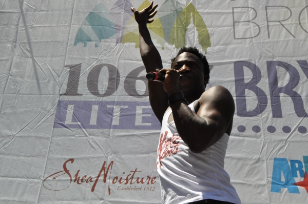 Photo Coverage: Casts of KINKY BOOTS, BEAUTIFUL, PHANTOM & More Perform in Bryant Park Image