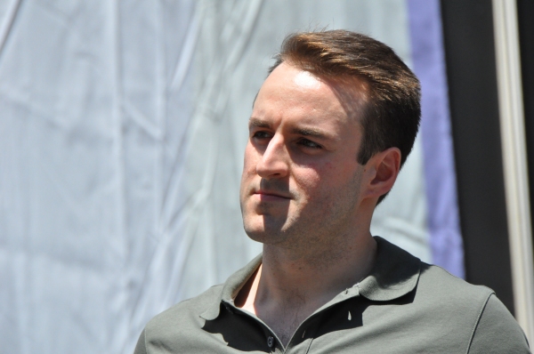Photo Coverage: Casts of KINKY BOOTS, BEAUTIFUL, PHANTOM & More Perform in Bryant Park Image