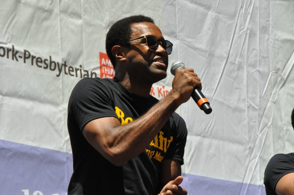 Photo Coverage: Casts of KINKY BOOTS, BEAUTIFUL, PHANTOM & More Perform in Bryant Park Image