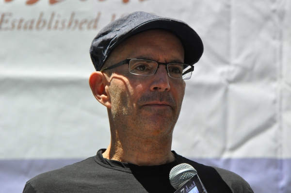 Photo Coverage: Casts of KINKY BOOTS, BEAUTIFUL, PHANTOM & More Perform in Bryant Park Image