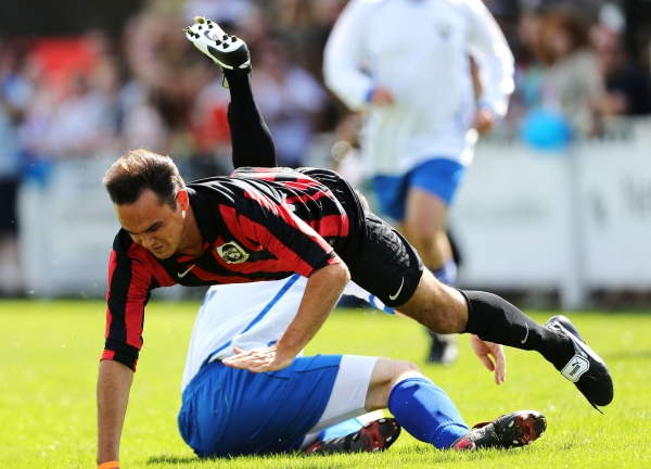 Photo Coverage: LES MIS v PHANTOM - The Previous Matches! Image