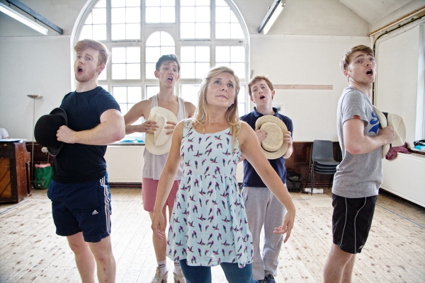 Photo Flash: In Rehearsal with LOVE BIRDS, Coming to Edinburgh Fringe Next Month 