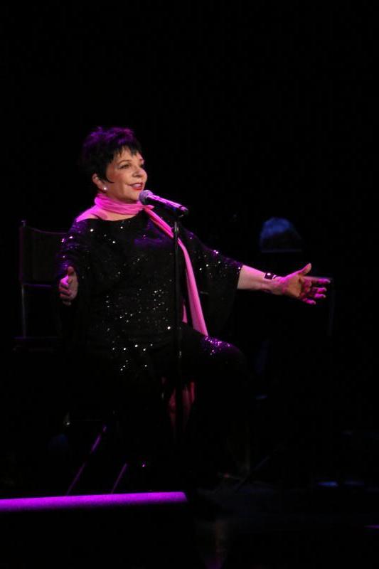 Photo Coverage: Liza's Back! Minnelli Performs First Concert in More Than a Year 