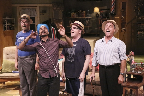 Photo Flash: First Look- THE FABULOUS LIPITONES at the Colony Theatre Image