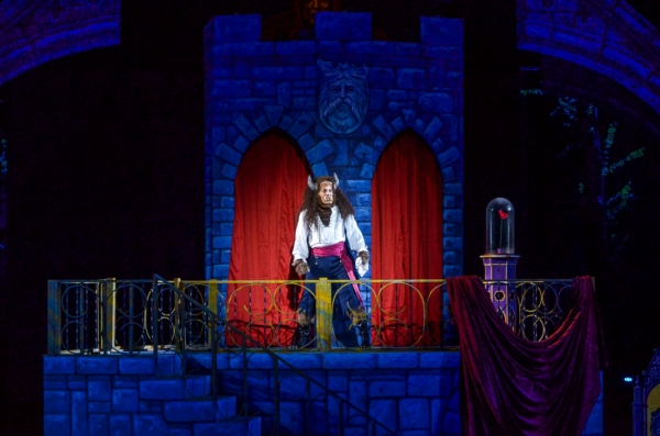 Photo Flash: First Look at Kate Rockwell, Nicholas Rodriguez and More in The Muny's BEAUTY AND THE BEAST Image