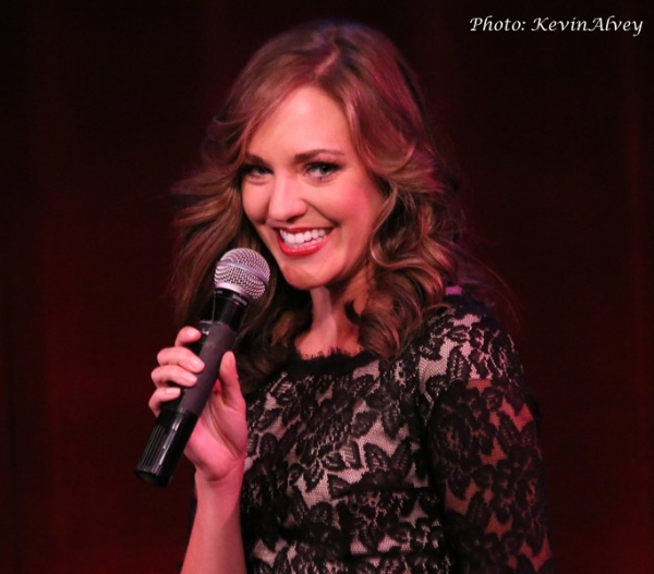 Photo Flash: Laura Osnes Spends an Evening at Birdland Image
