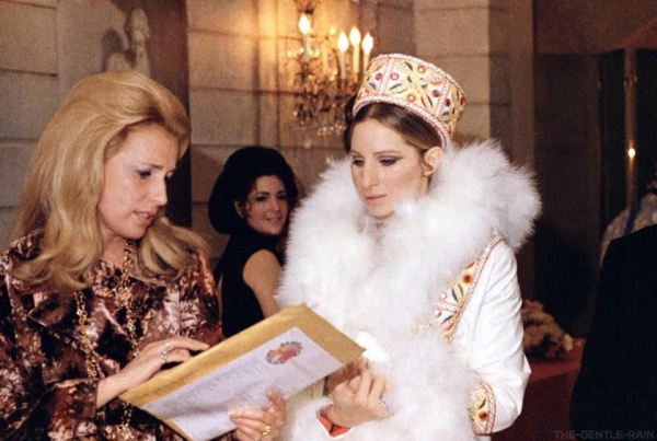 Photo Flash: More Shots! Barbra Streisand Sports Designs by Arnold Scaasi Image