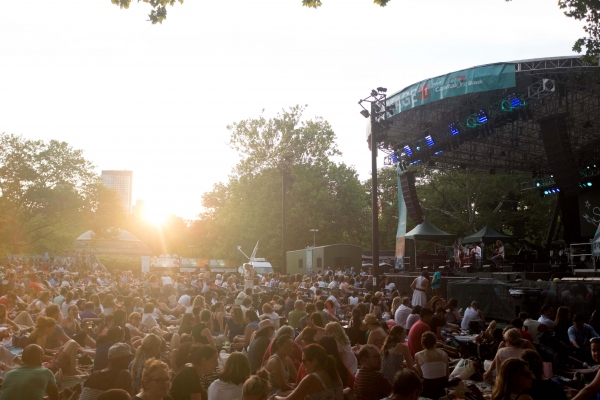 Photo Flash: BEAUTIFUL Cast Travels to Central Park for SummerStage Festival! Image